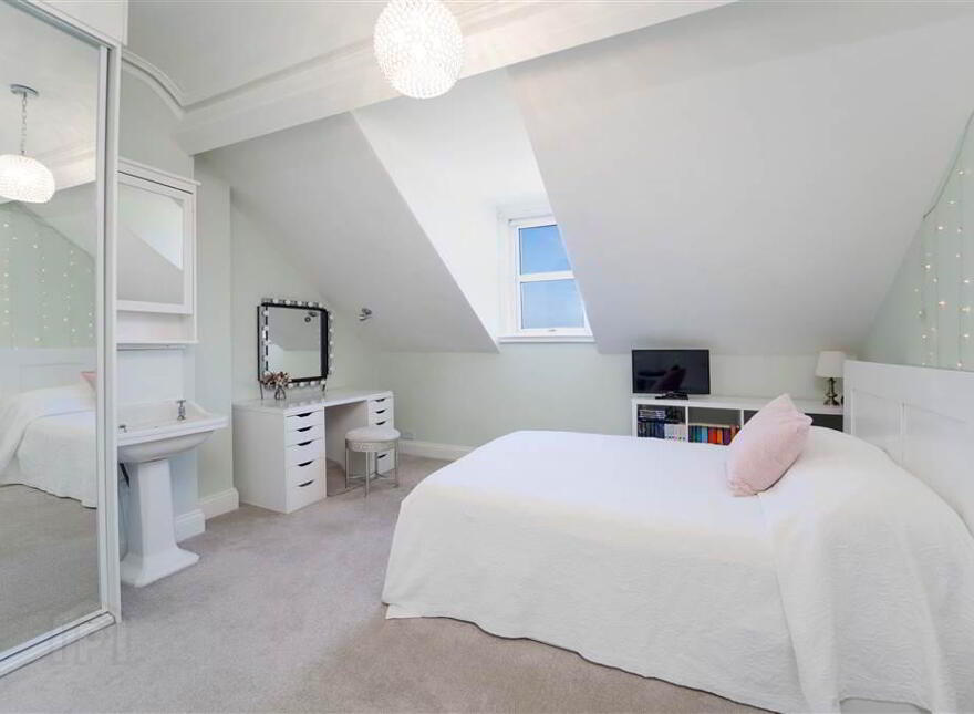 100 Princetown Road, Bangor, BT20 3TG