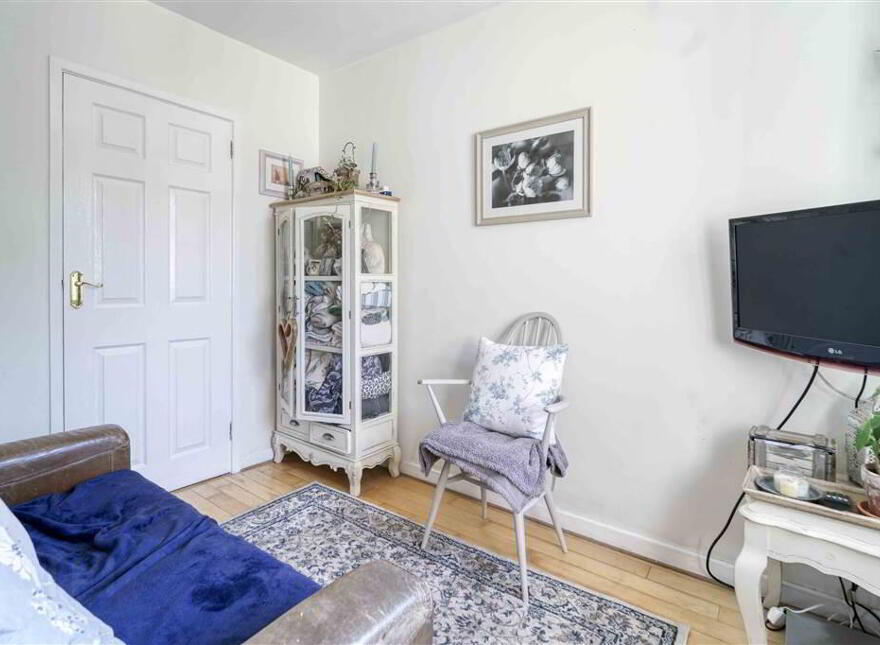3 Richmond Park, Lisburn, BT28 2DH