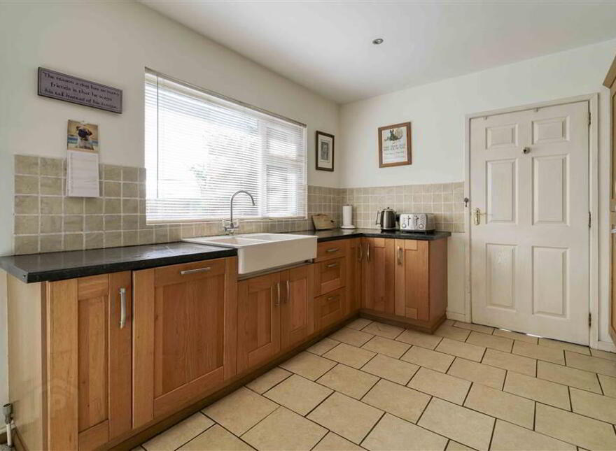3 Richmond Park, Lisburn, BT28 2DH