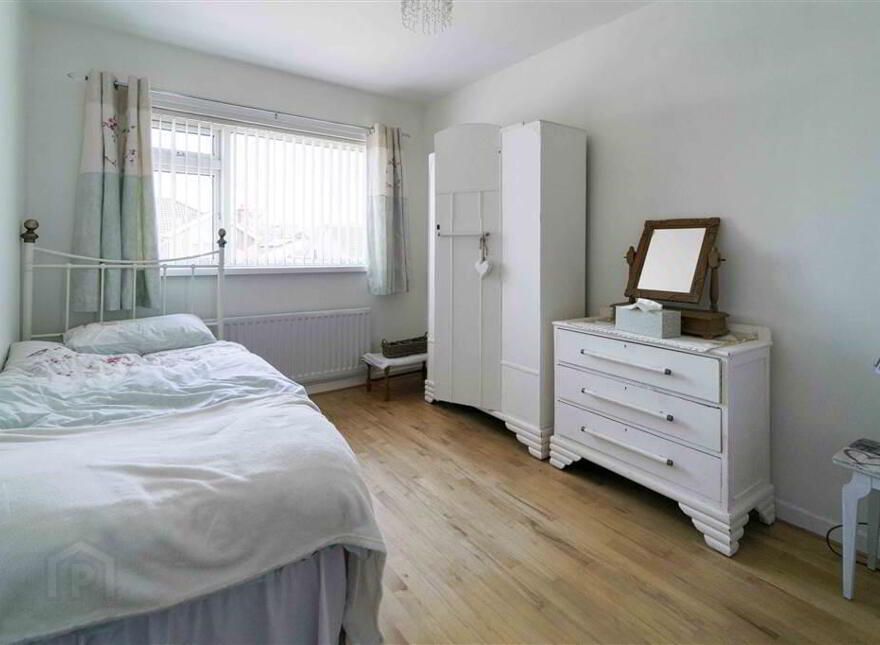 3 Richmond Park, Lisburn, BT28 2DH