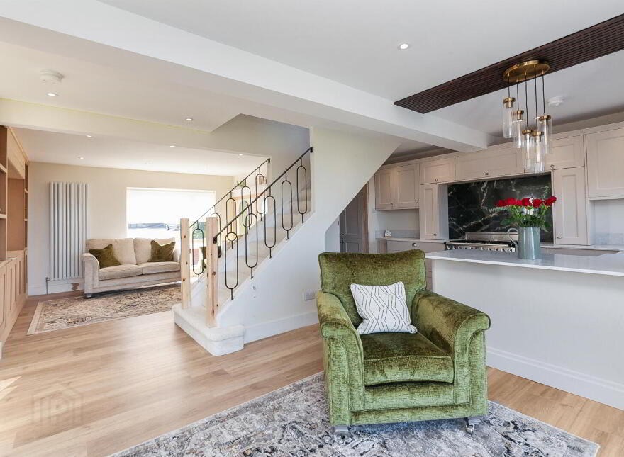 41 Squires Hill Road, Belfast, BT14 8FJ