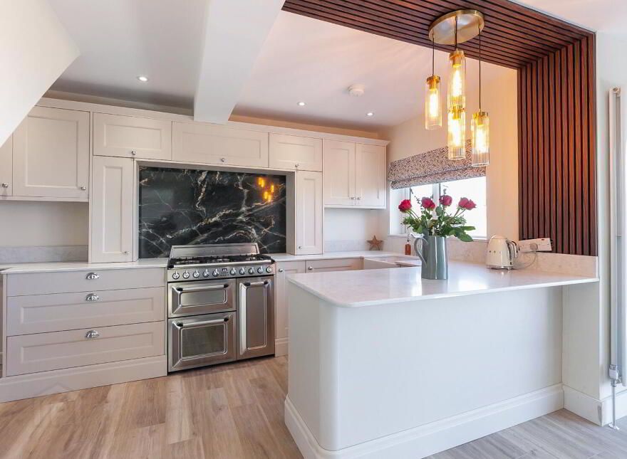 41 Squires Hill Road, Belfast, BT14 8FJ