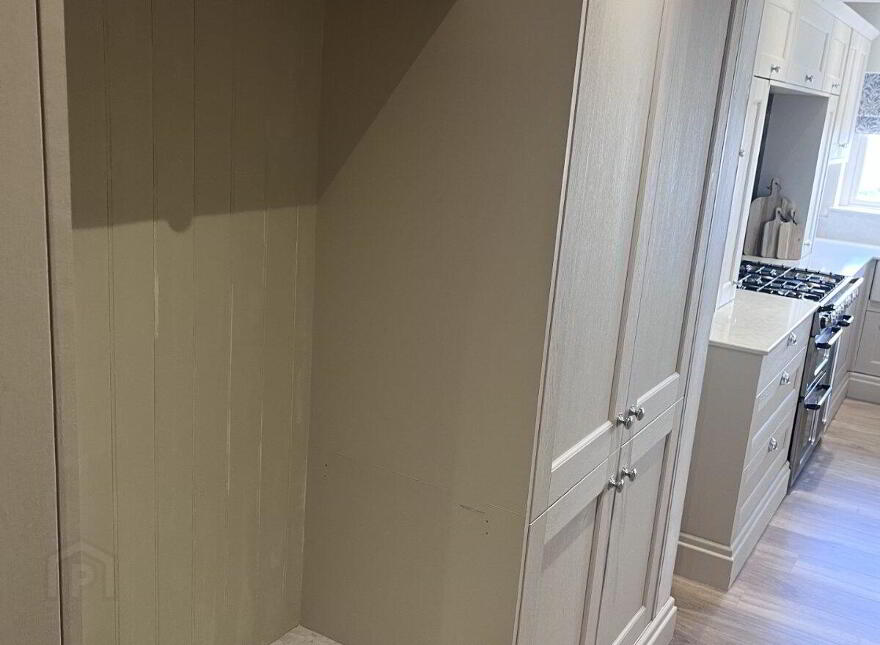 41 Squires Hill Road, Belfast, BT14 8FJ