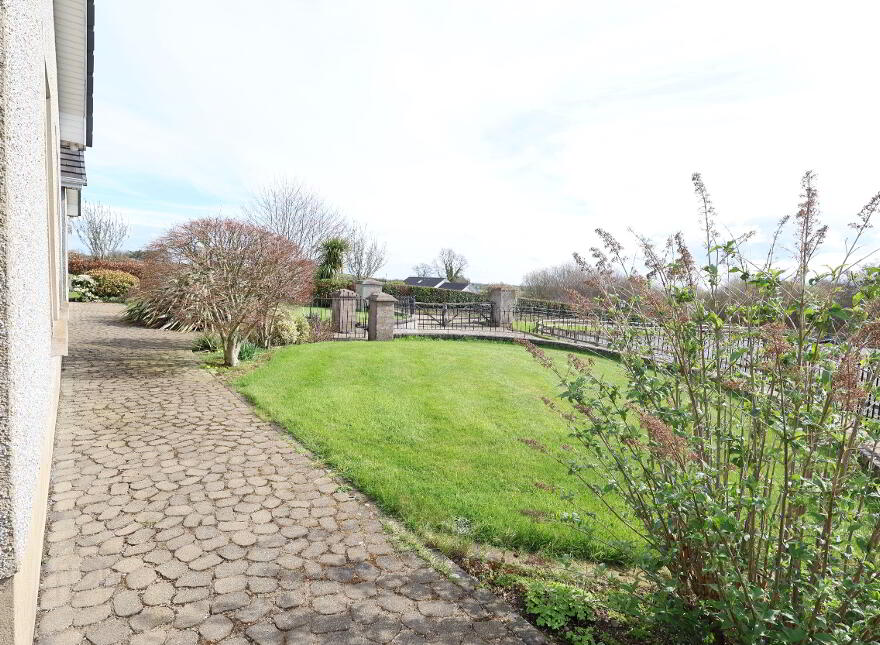 16 Dungororan Road, Pomeroy, BT70 3EQ