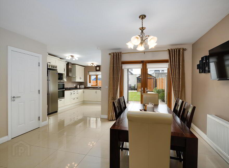 22 Broadfield Green, Rathcoole, Dublin, D24YY66