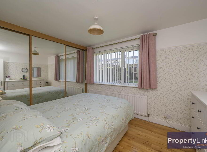 17 Castle Gardens, Richhill, BT61 9QL