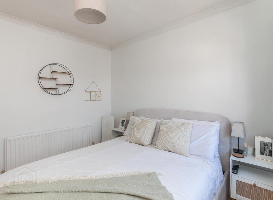 44 Connsbrook Avenue, Belfast, BT4 1JT