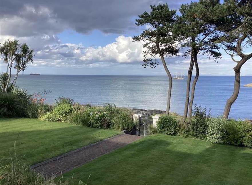102 Princetown Road, Bangor West, Bangor, BT20 3TG