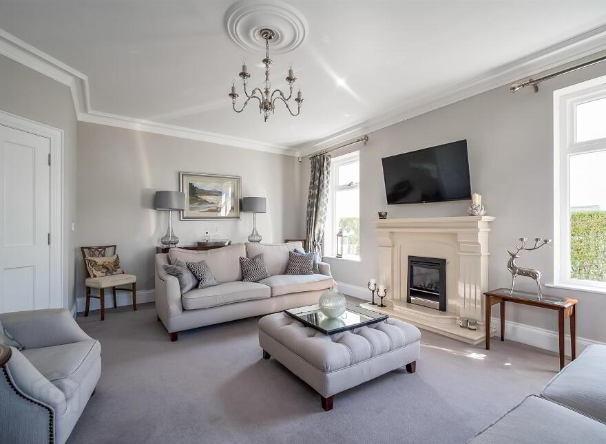 4 Shrewsbury Park, Belfast, BT9 6PN