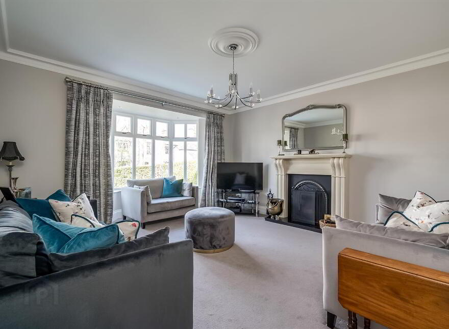 4 Shrewsbury Park, Belfast, BT9 6PN