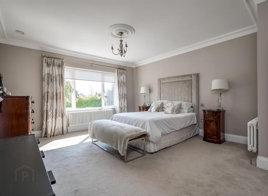 4 Shrewsbury Park, Belfast, BT9 6PN