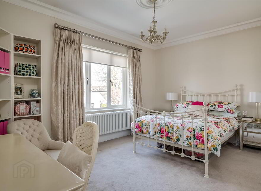 4 Shrewsbury Park, Belfast, BT9 6PN