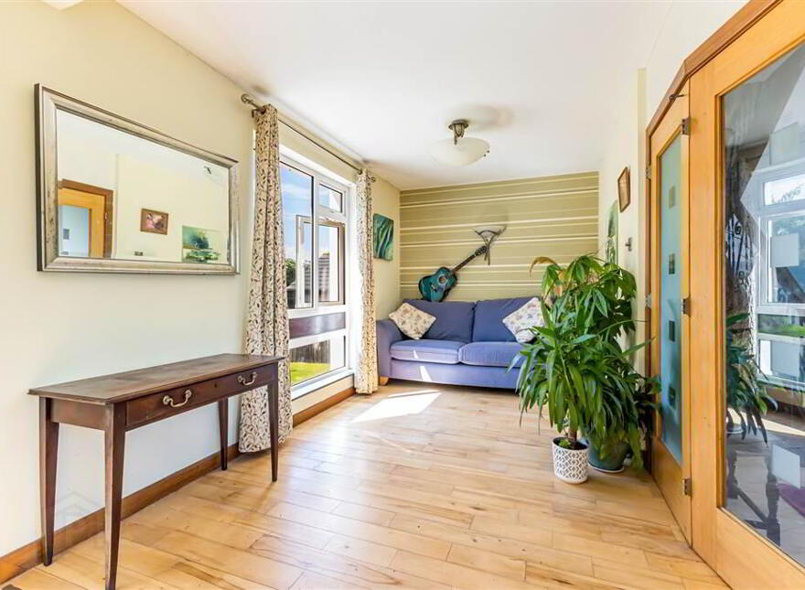 49 Cliveden Crescent, Four Winds, Belfast, BT8 6ND