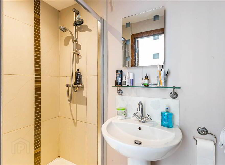 49 Cliveden Crescent, Four Winds, Belfast, BT8 6ND