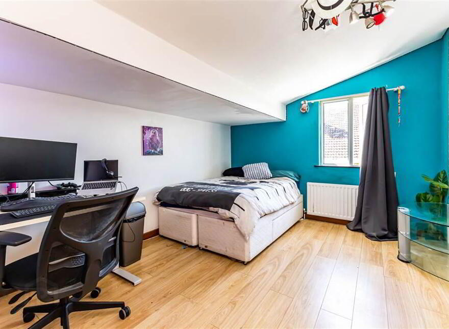 49 Cliveden Crescent, Four Winds, Belfast, BT8 6ND