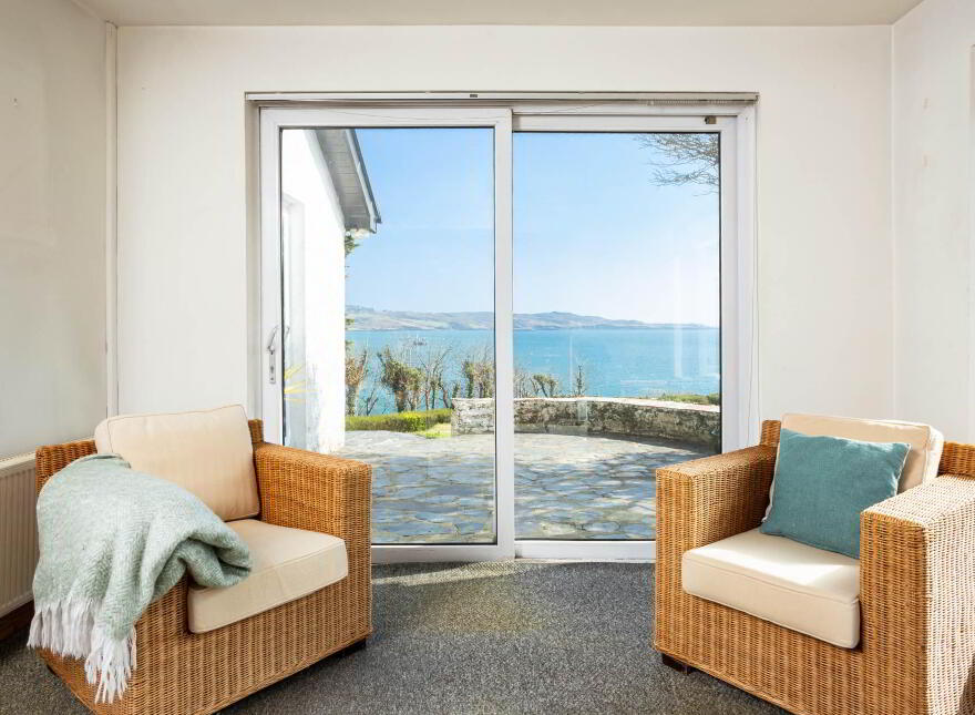 Orchard House, East End, Schull, P81AX02
