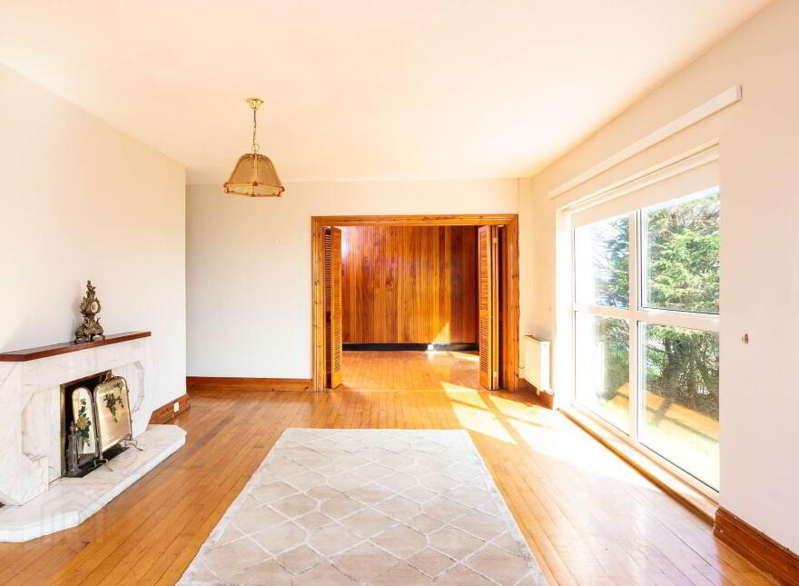 Orchard House, East End, Schull, P81AX02