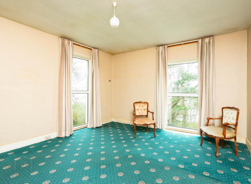 Orchard House, East End, Schull, P81AX02