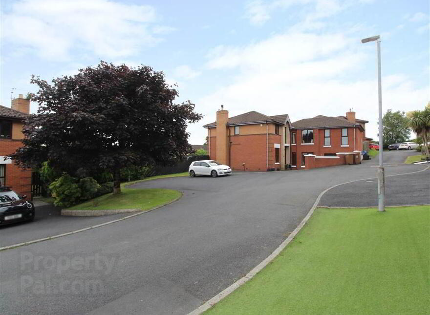 21 Grangewood Manor, Dundonald, Belfast, BT16 1GJ photo