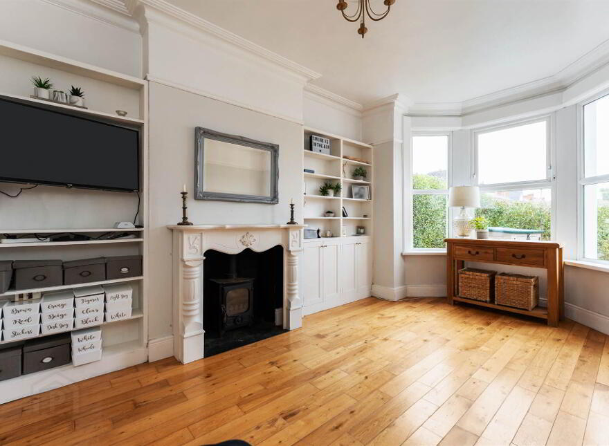 4 Ardgreenan Drive, Ballyhackamore, Belfast, BT4 3FQ