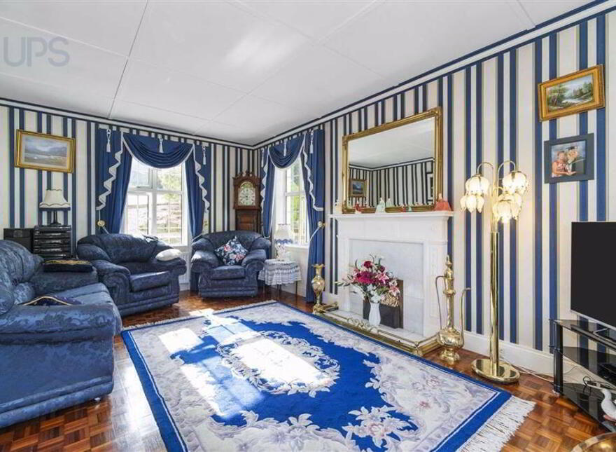56 Ballymaglave Road, Ballynahinch, BT24 8QB