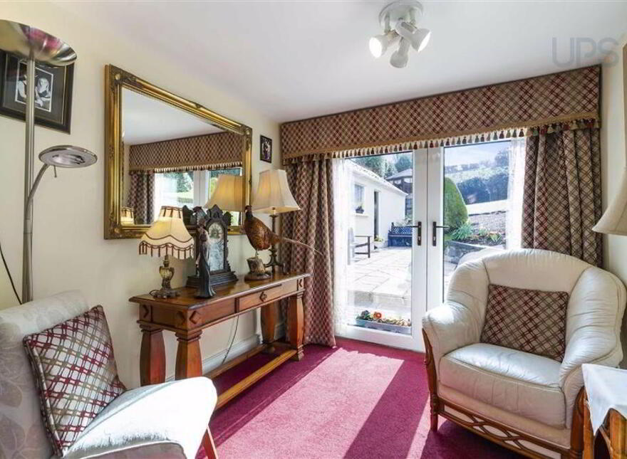 56 Ballymaglave Road, Ballynahinch, BT24 8QB