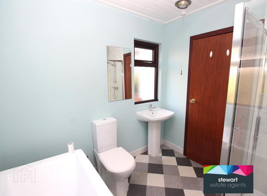 31 Hillsborough Road, Dromore, BT25 1DE