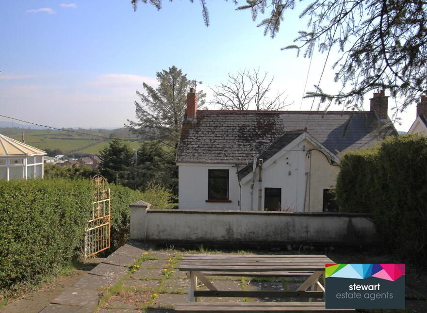 31 Hillsborough Road, Dromore, BT25 1DE