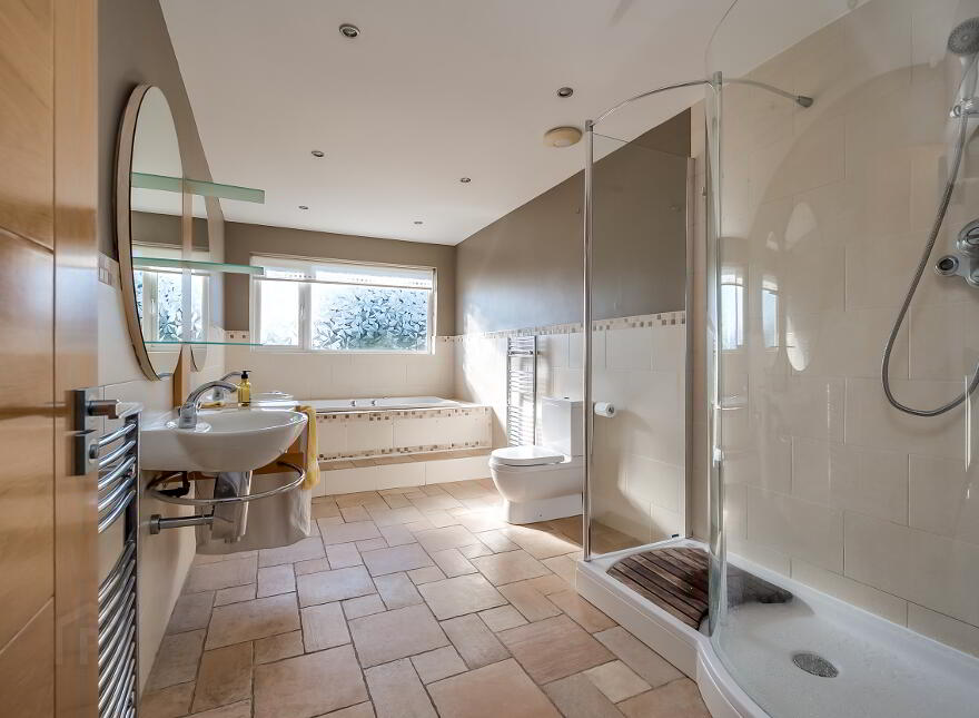 4 Kilwood Crescent, Killyleagh Street, Crossgar, BT30 9DF
