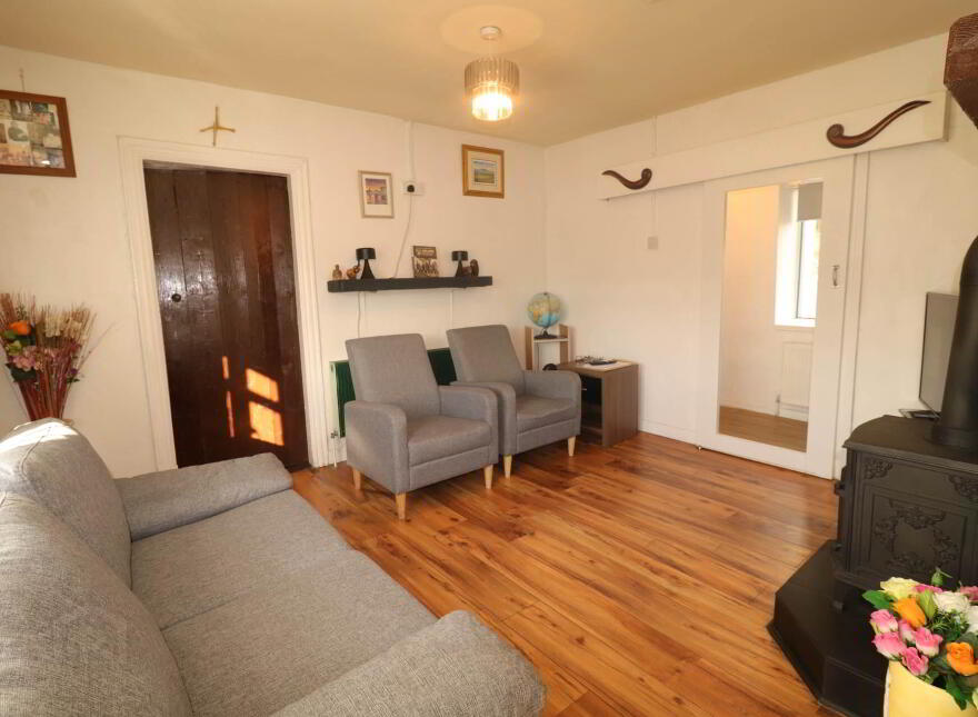 Roadside Cottage, Unshogagh, Blacklion, F91D894