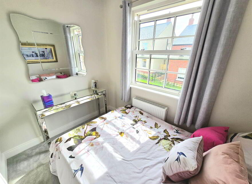 17 Governors Gate Demesne, Hillsborough, BT26 6TU