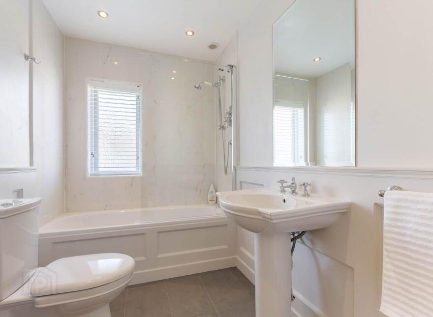 27 Carysfort Woods, Blackrock, Dublin, A94EC90