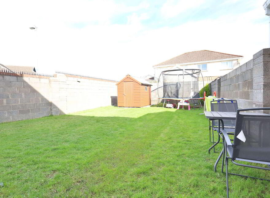 33 Chestnut Grove, Beaufort Place, Navan, C15F3P3