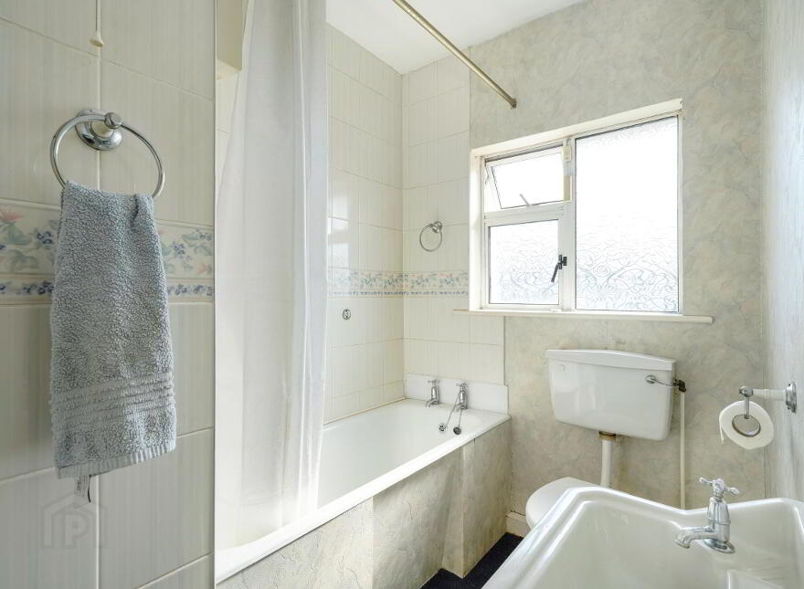 Cruagh, 9 Glasnevin Avenue, Dublin, D11W8H1