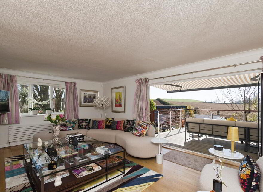 112 Saintfield Road, Lisburn, BT27 5PG