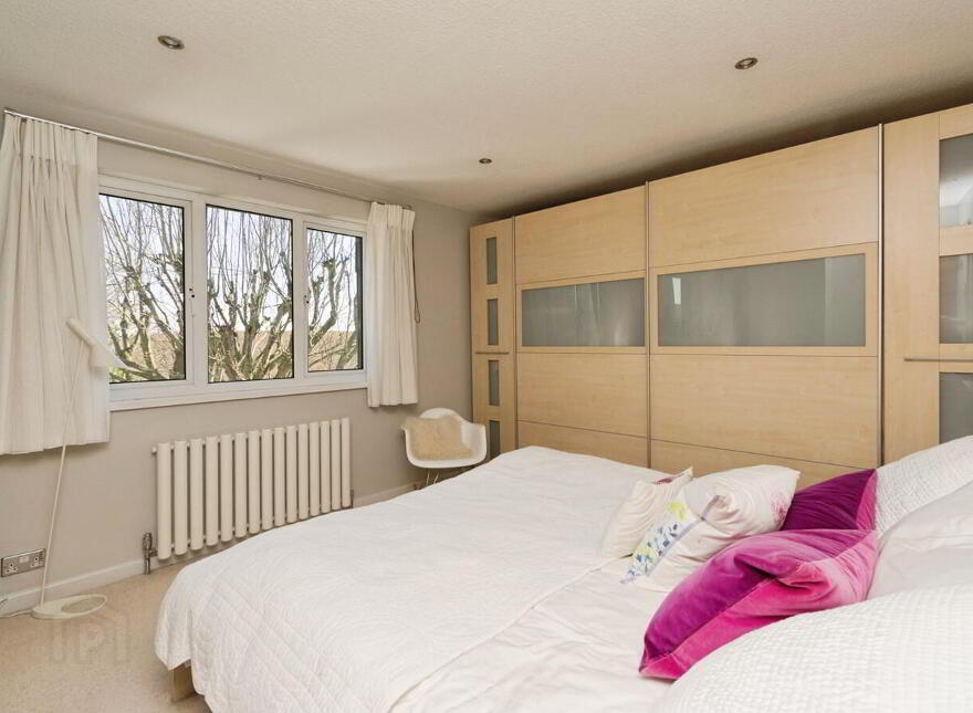 112 Saintfield Road, Lisburn, BT27 5PG