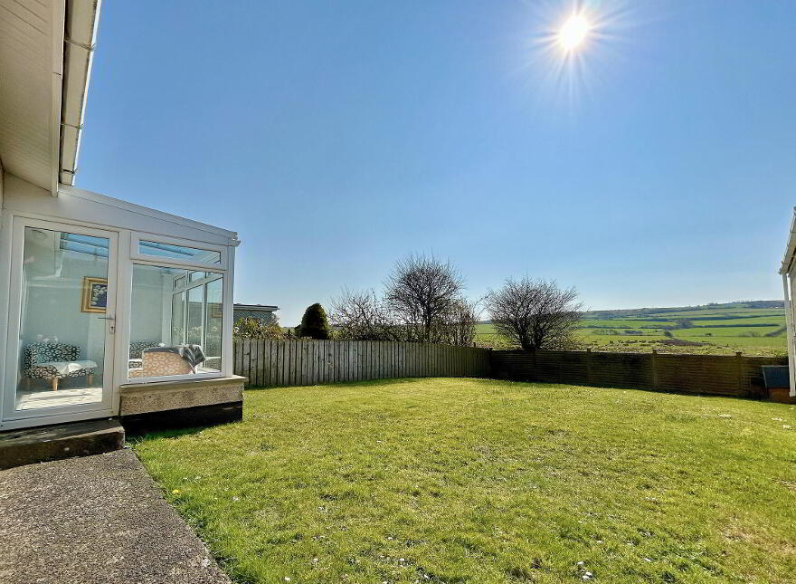 3 Meadow Park, Portballintrae, BT57 8TQ