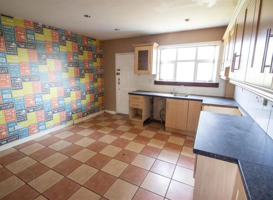 49 Bearnagh Drive, Andersonstown, Belfast, BT11 8HS