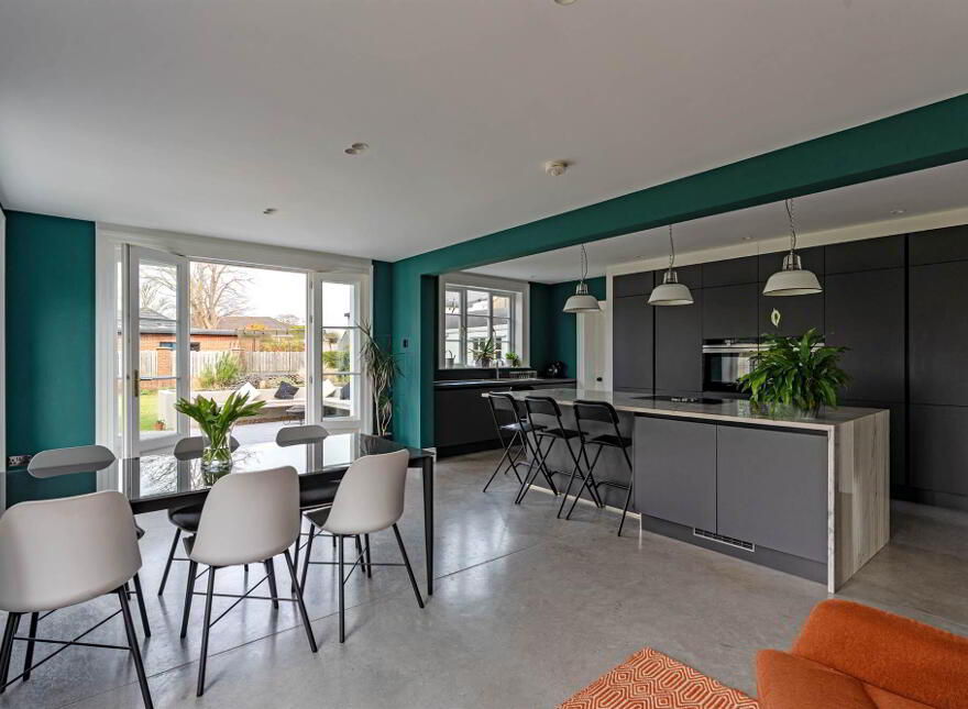 140 Kensington Road, Belfast, BT5 6NL