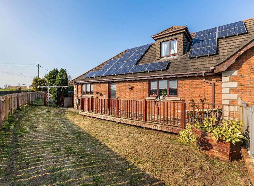 6 Thornbrook, Lisburn, BT27 5LW