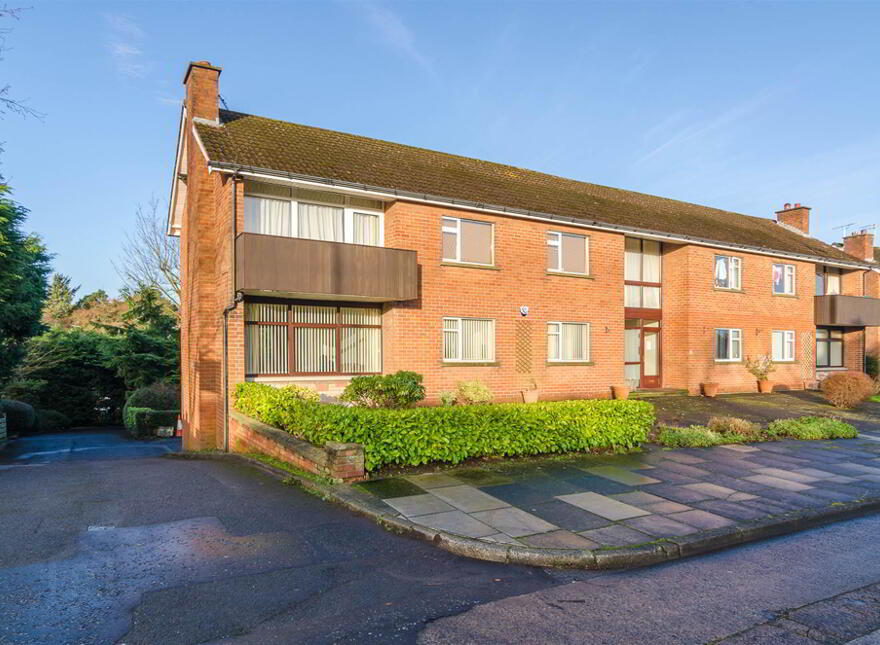 2, 33 Knightsbridge Park, Belfast, BT9 5EH
