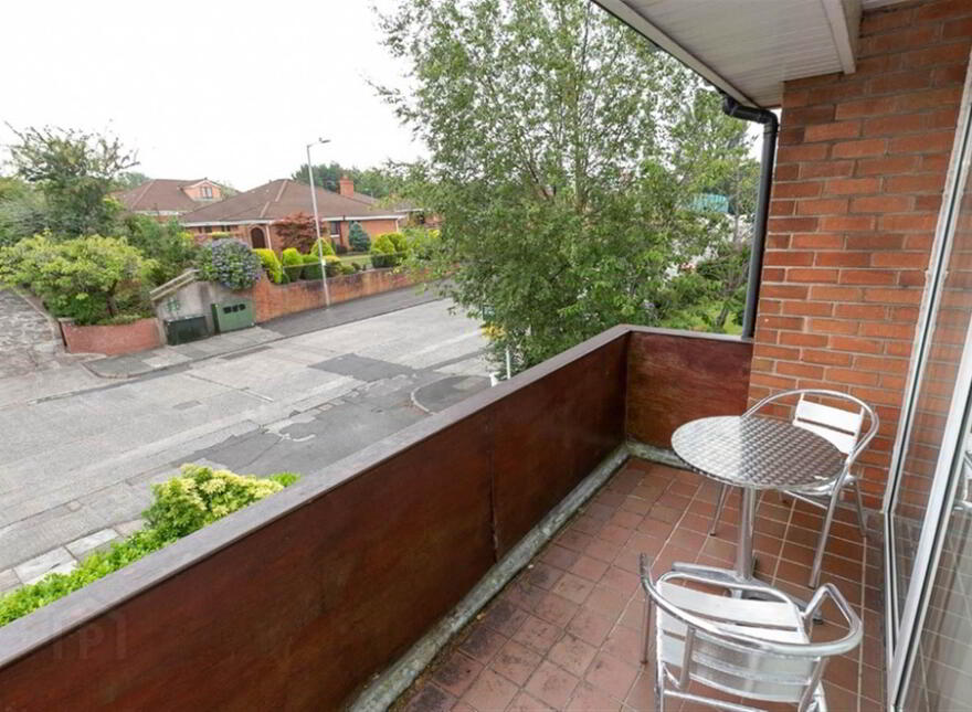 2, 33 Knightsbridge Park, Belfast, BT9 5EH