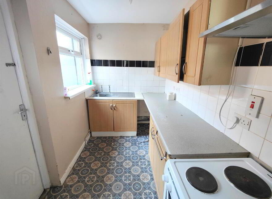 172 Brompton Park, Belfast, BT14 7LE