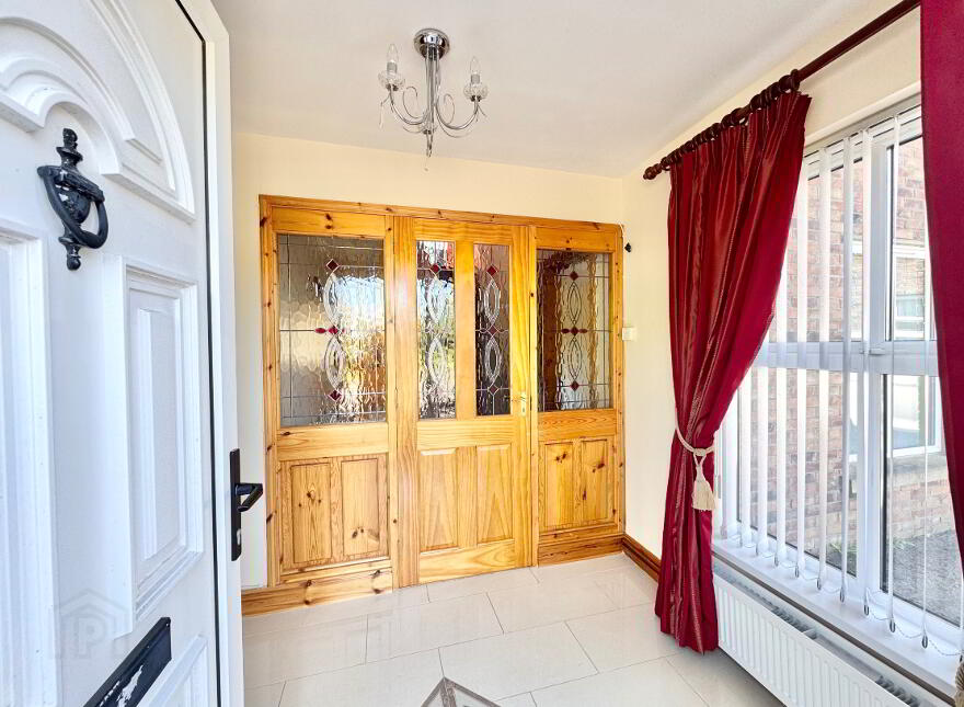42 Meadowcroft, Dromore, BT78 3JA