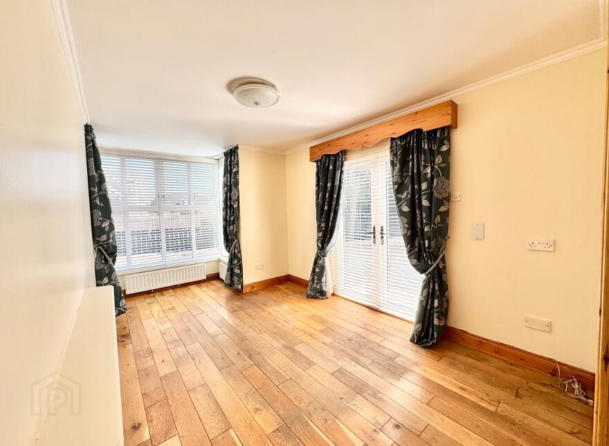 42 Meadowcroft, Dromore, BT78 3JA