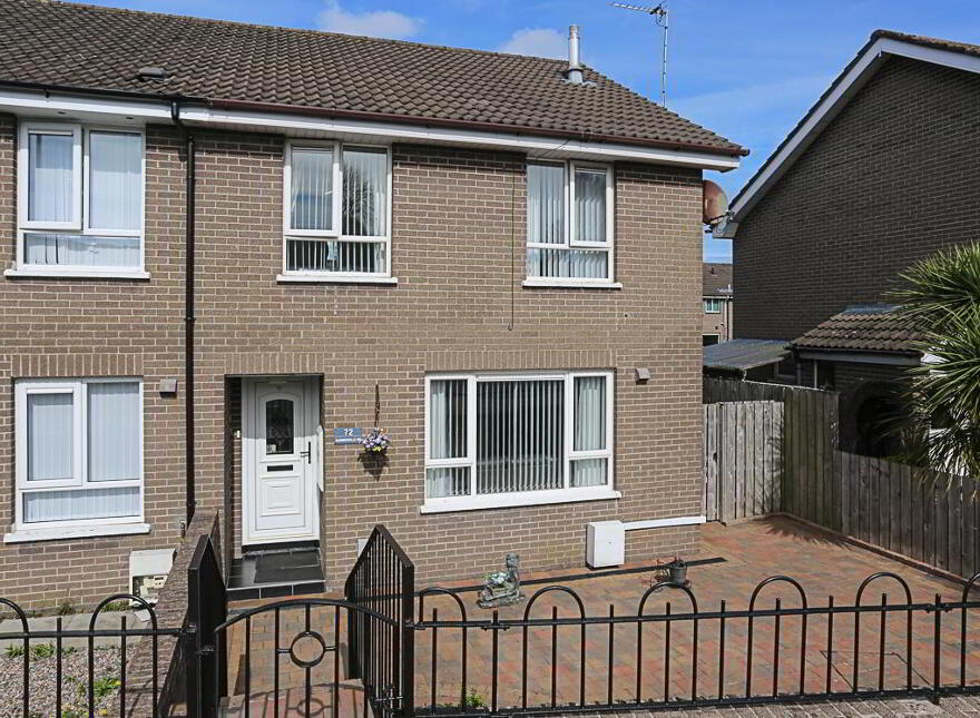 72 Garnerville Road, Belfast, BT4 2NW photo