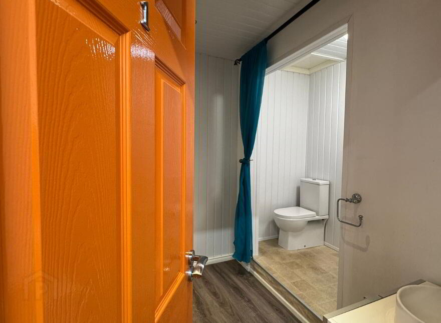First Floor, 1 Castle Street, Carrickfergus, BT38 7BE