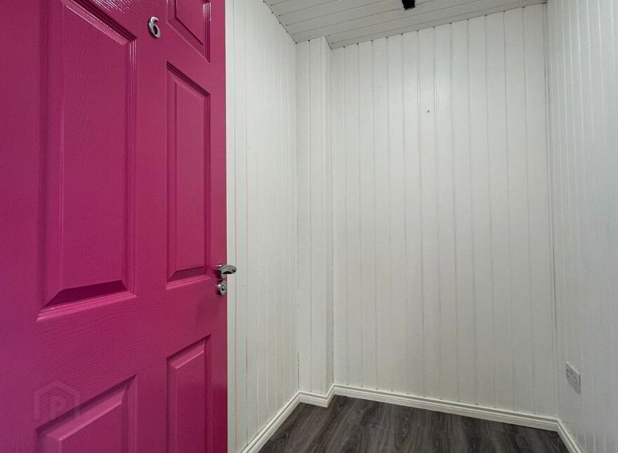 First Floor, 1 Castle Street, Carrickfergus, BT38 7BE