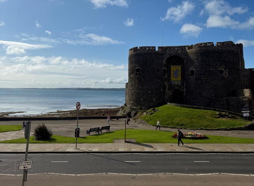 First Floor, 1 Castle Street, Carrickfergus, BT38 7BE