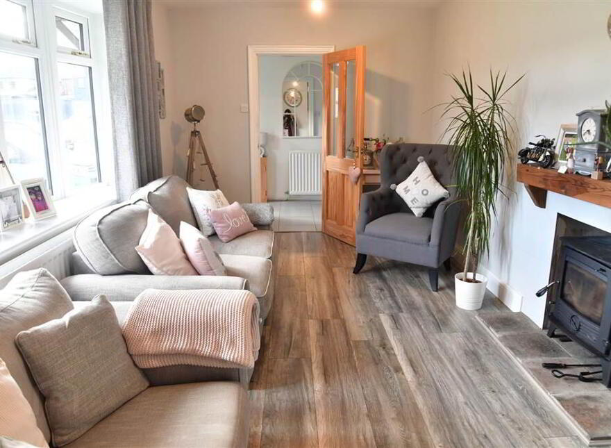 8 Granville Drive, Ballymena, BT43 7AF